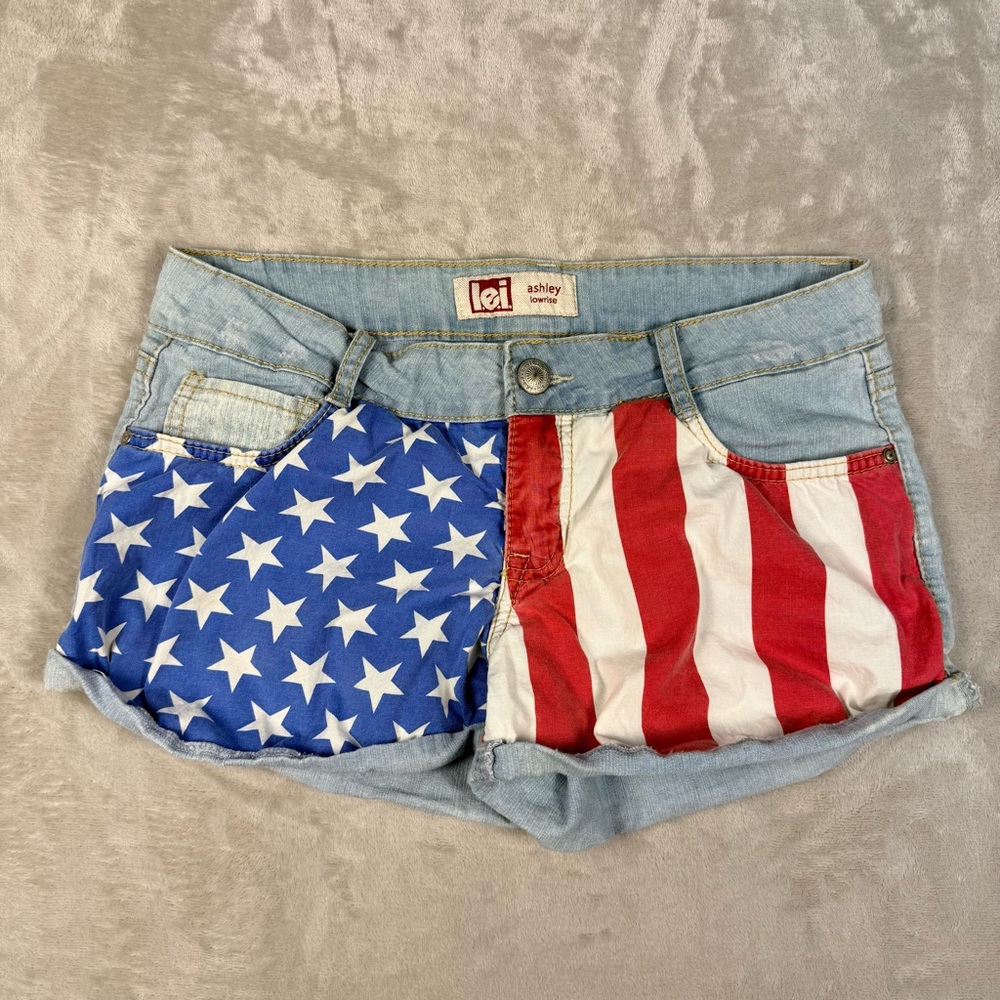 Y2K L.e.i Ashley Low Rise Betty American Flag Denim Shorts – Size 9 - Picture 8 of 8